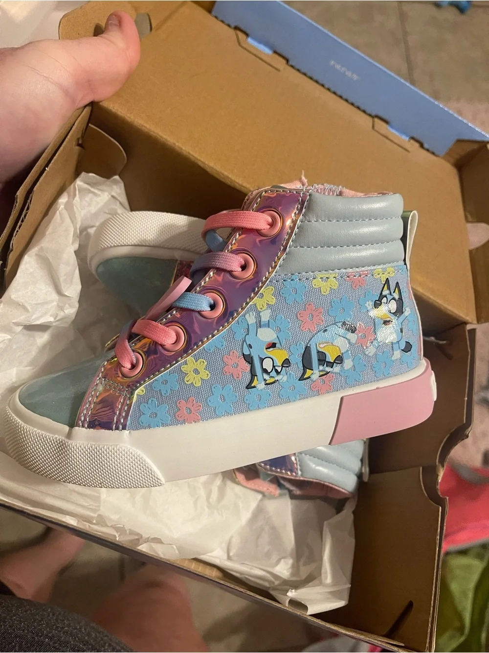 Girls bluey shoes size 11c NWT